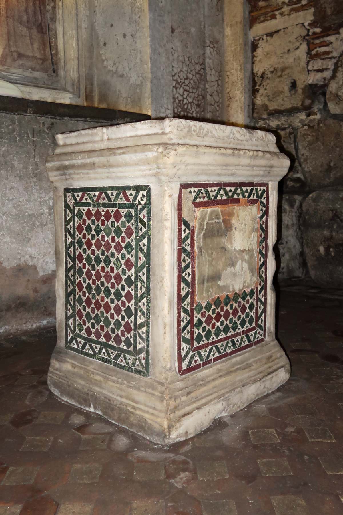 Abb. 373-MariainViaLata_005.jpg